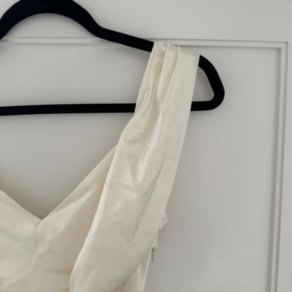 NWT Reformation Ronda Maxi Silk Dress Sz 2 Ivory One Shoulder Low Cowl Neck - Picture 7 of 10